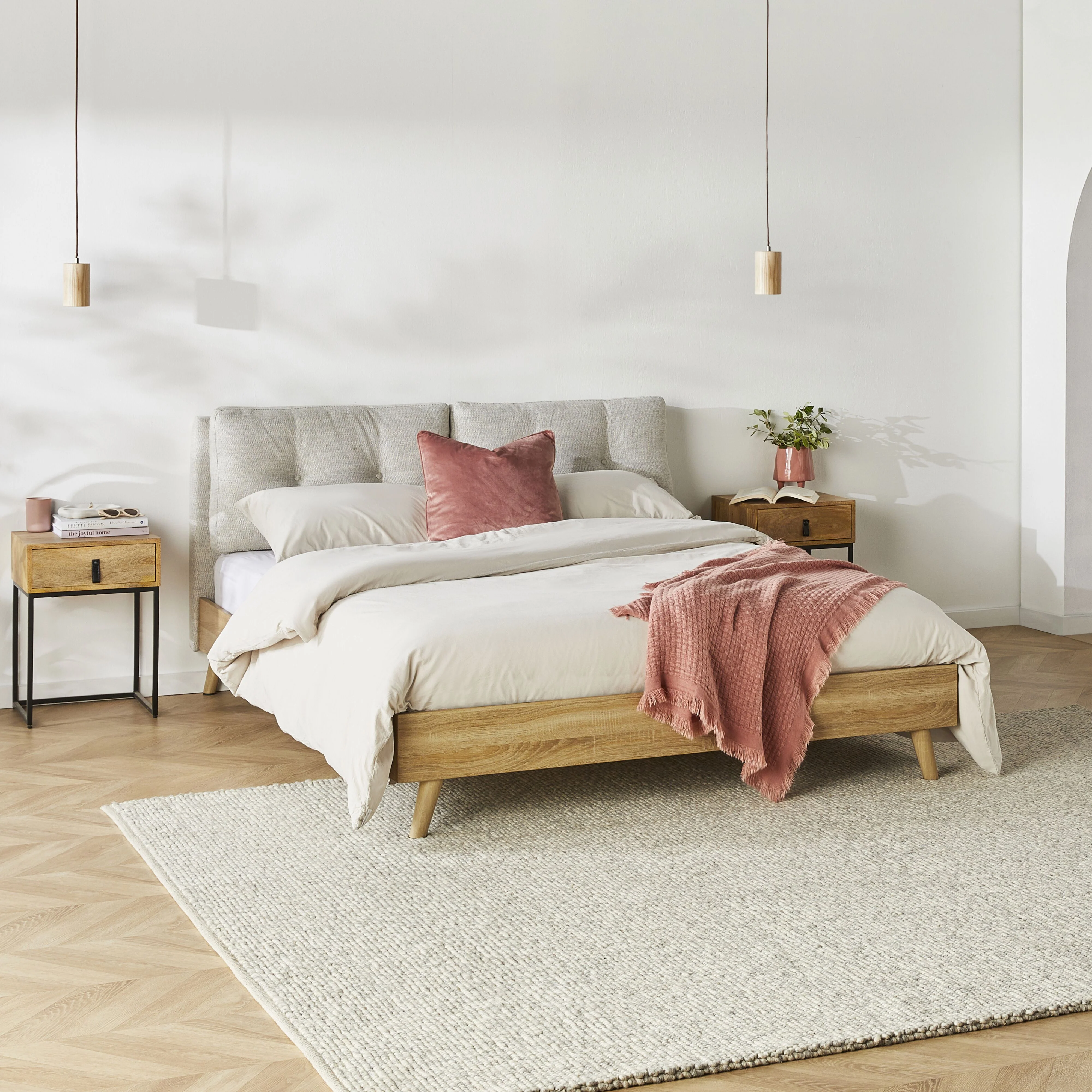 Brooklyn Queen Bed - Image 6